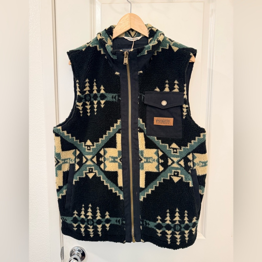 Pendleton Black and Cream Wool Vest